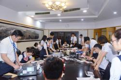 广东（顺德）扶贫济困日点款现场